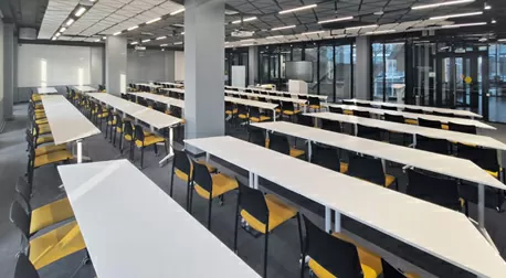 Лекционные аудитории, учебные классы и коворкинги Тюменского государственного университета